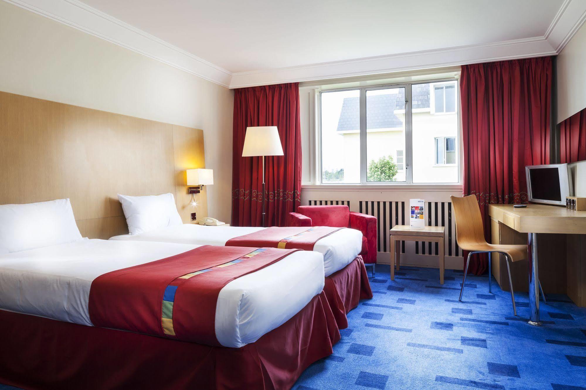 Park Inn By Radisson Shannon Airport Luaran gambar