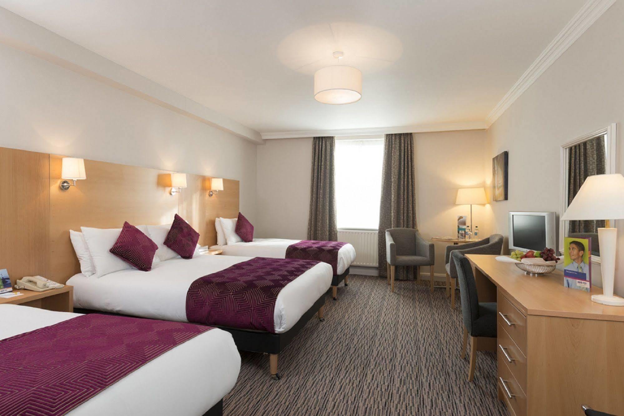 Park Inn By Radisson Shannon Airport Luaran gambar